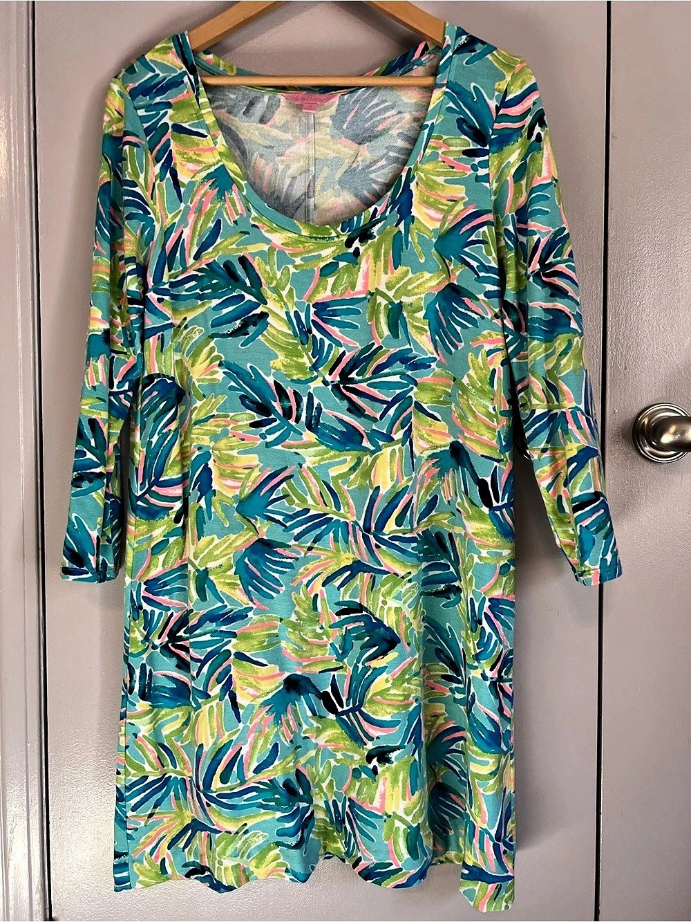 Lilly Pulitzer Printed Dress 
Excellent condition
Medium
